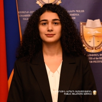 Նարե Արթուրի Թութունջյան