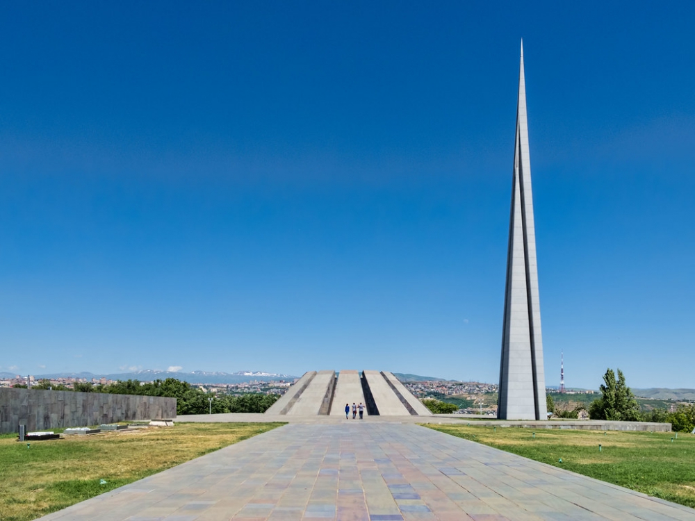 FREE LEGAL ASSISTANCE TO OUR COMPATRIOTS WHO VISITED THE ARMENIAN GENOCIDE MEMORIAL