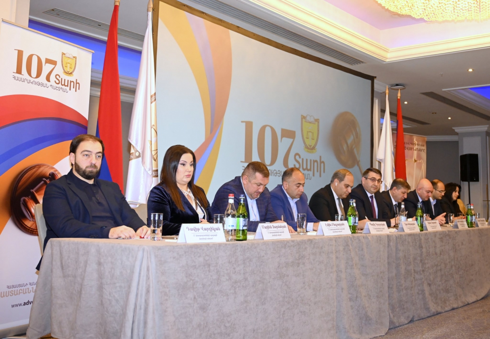 ՀԱՅԱՍՏԱՆՈՒՄ ՓԱՍՏԱԲԱՆՈՒԹՅԱՆ ՍՏԵՂԾՄԱՆ 107-ՐԴ ԱՄՅԱԿԸ