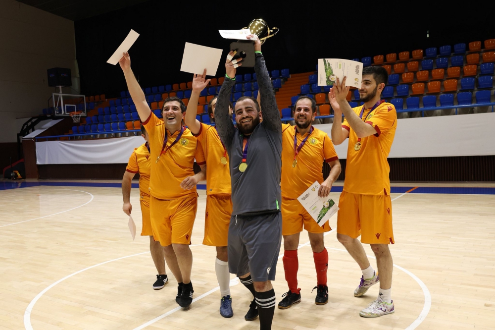 Կայացավ «Փաստաբանների ֆուտբոլի գավաթ 2026» առաջնությունը. հաղթական գավաթը նվաճեց «Բլից ֆայվ» ֆուտբոլային թիմը 